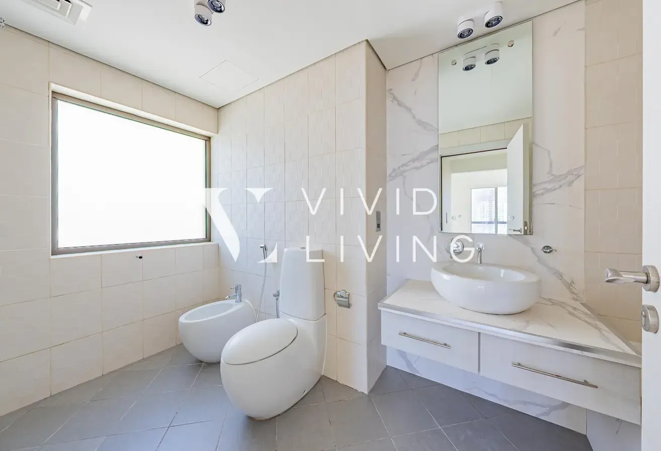 Unfurnished | Sea Views | Fully Upgraded