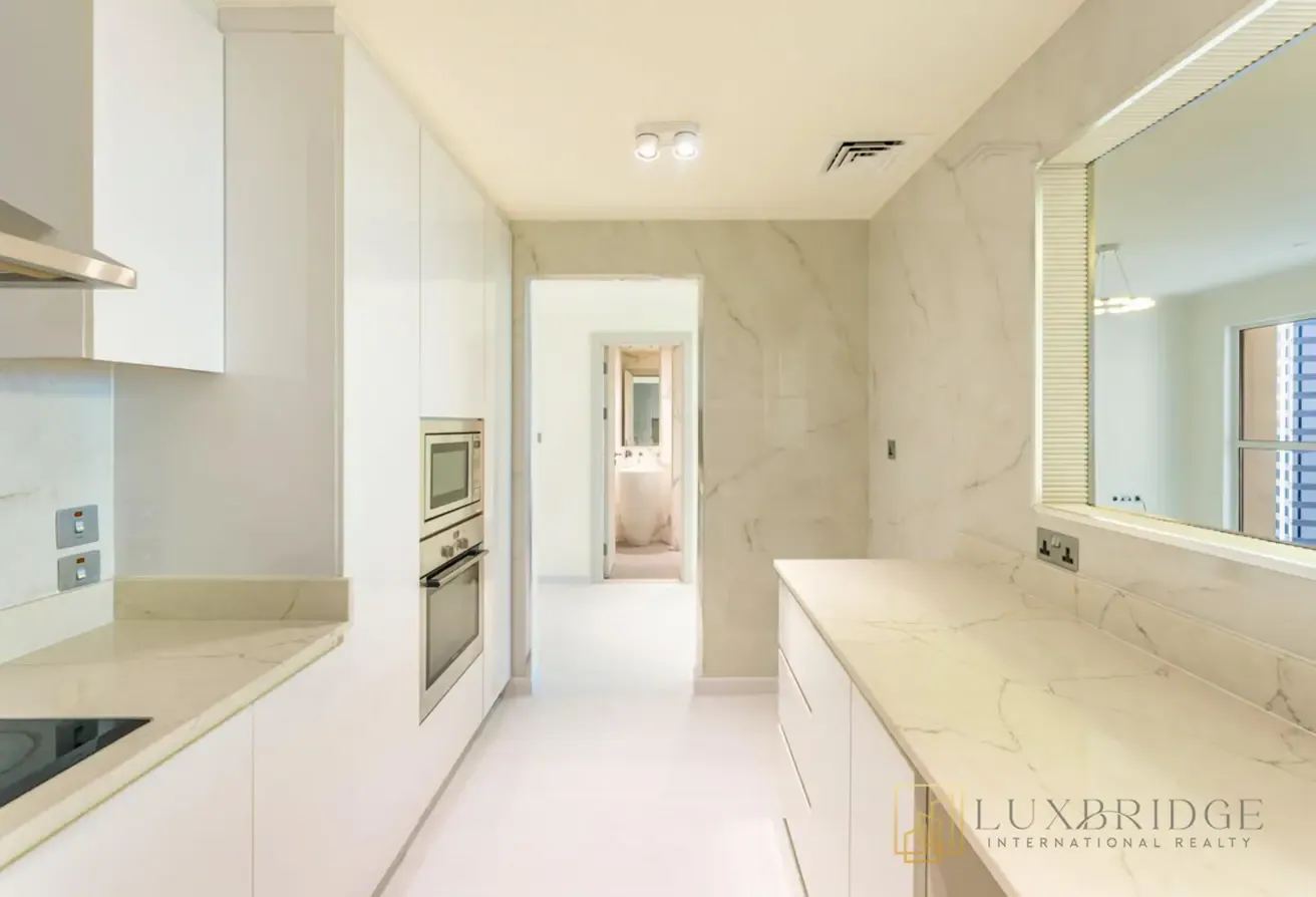 Upgraded | Unfurnished | Vacant | Sea View