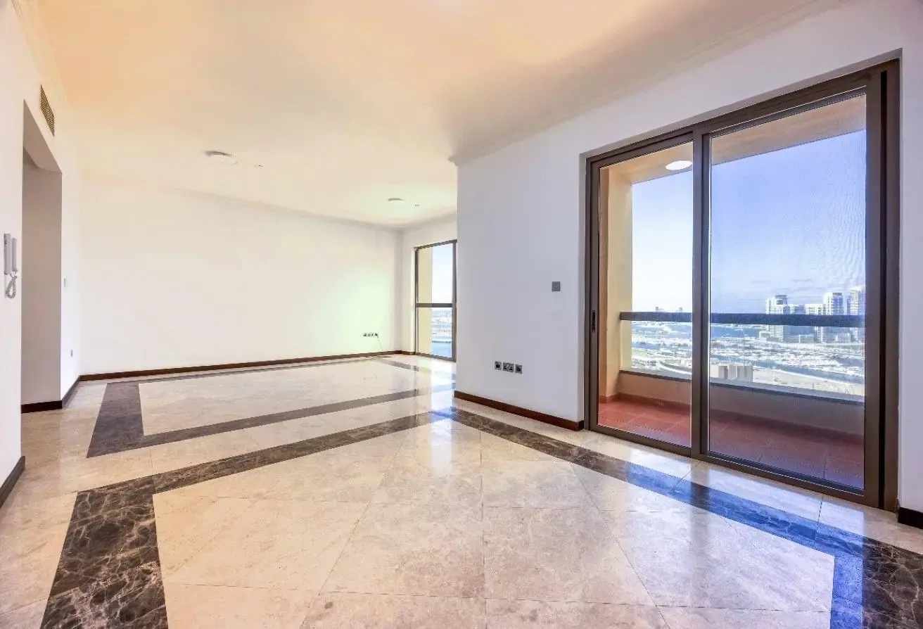Sea View Upgraded 2BR | Balcony | Murjan