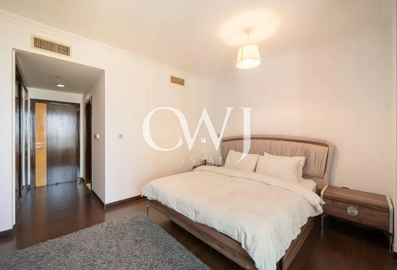 Unfurnished | Upgraded | Sea Views | Ready to Move
