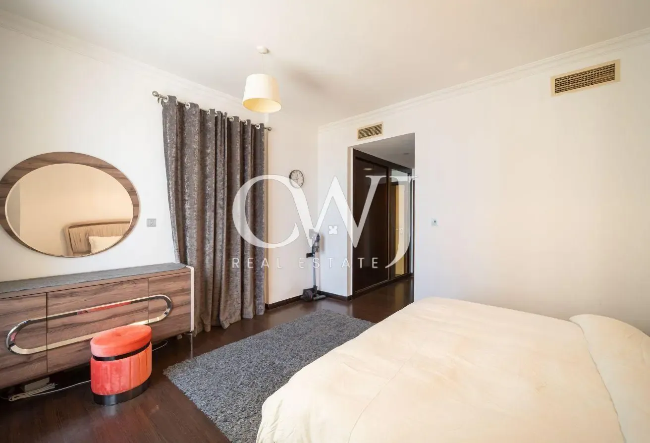 Unfurnished | Upgraded | Sea Views | Ready to Move