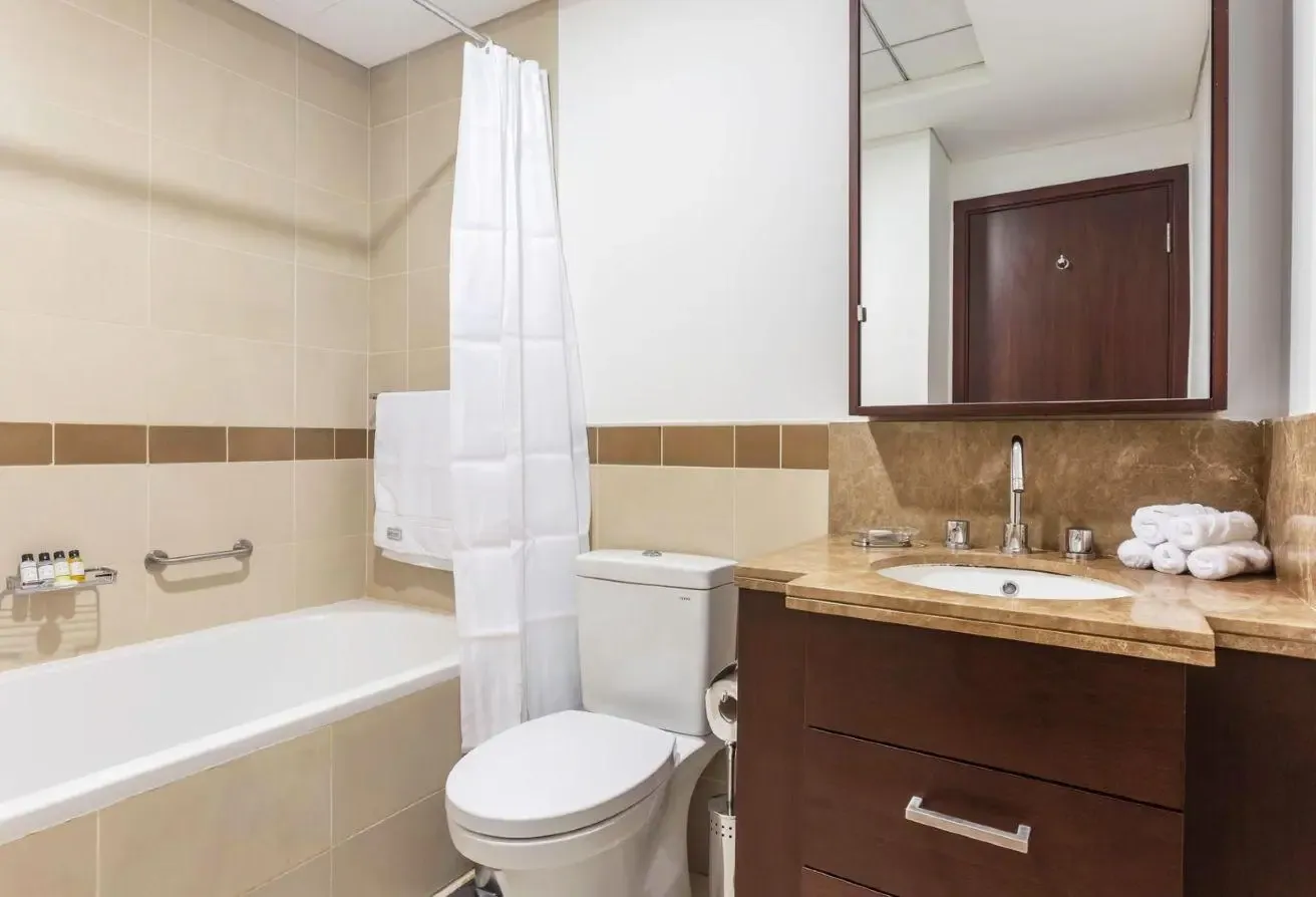 Charming 1BHK |Pool View |Furnished |Available Now