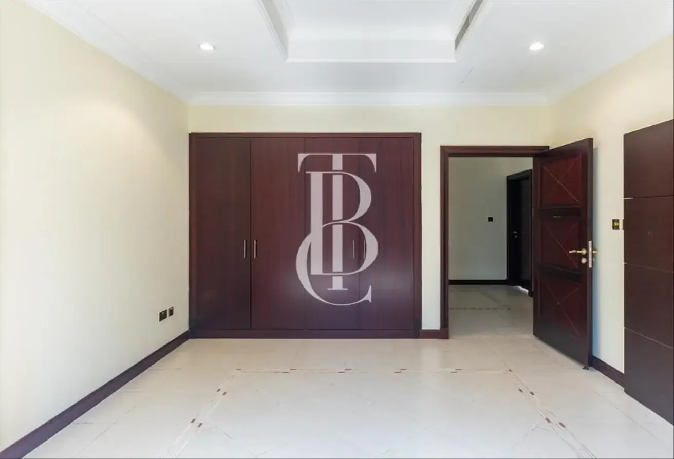 Perfect Open Plan Family Home with Exquisite Views
