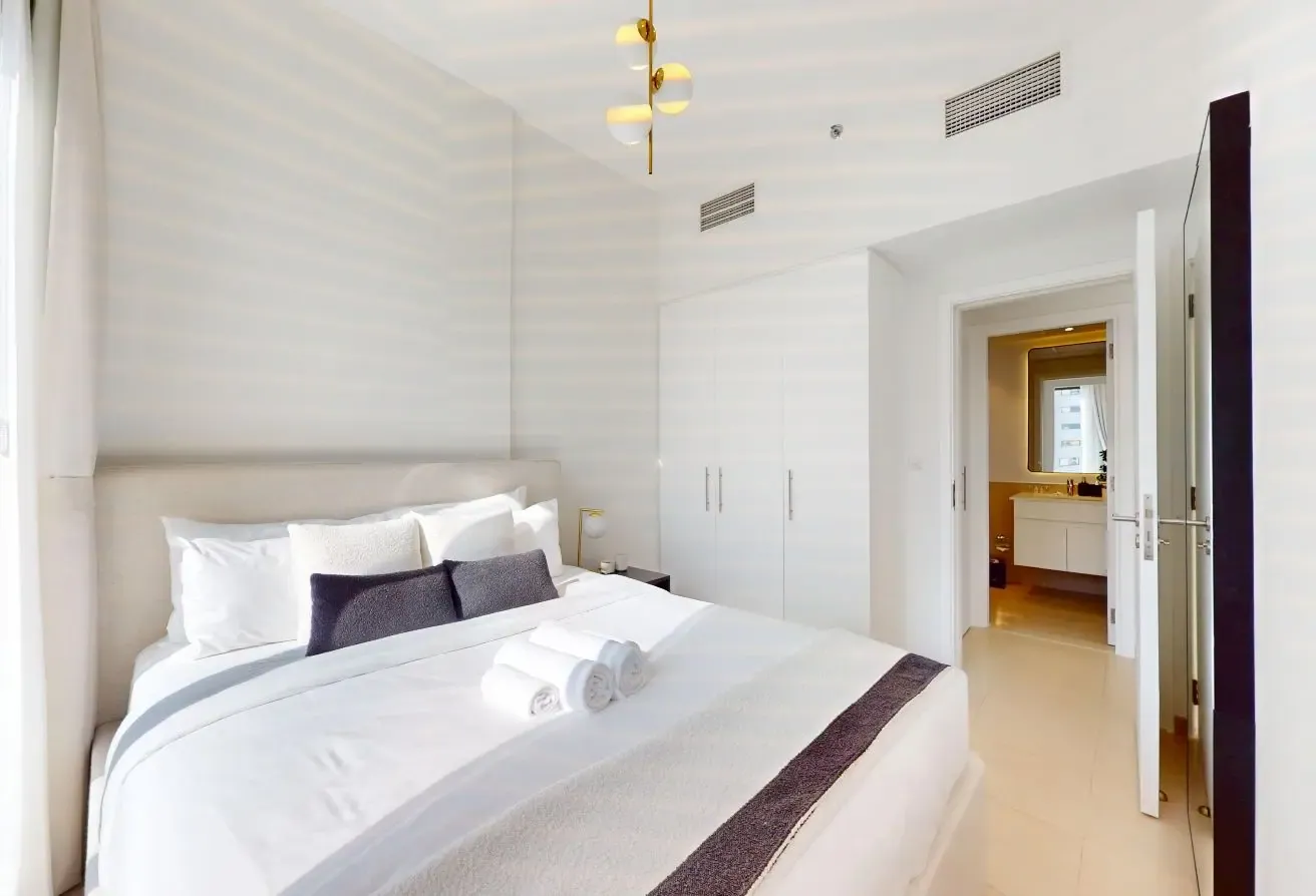 UNA Tower - Peaceful One Bedroom in Townsquare