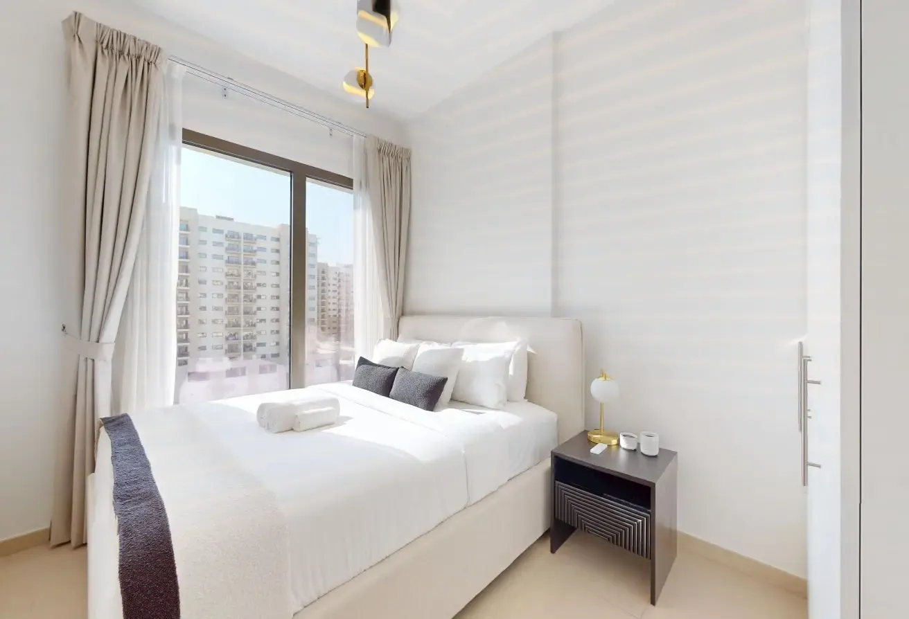 UNA Tower - Peaceful One Bedroom in Townsquare