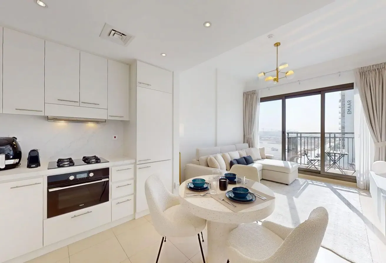 UNA Tower - Peaceful One Bedroom in Townsquare