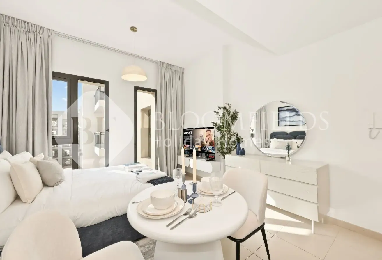 Modern Studio Apartment | 6th Floor | Call Now
