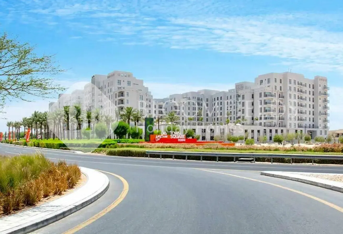 Modern 1BR Townhouse | Safi 2 | Town Square