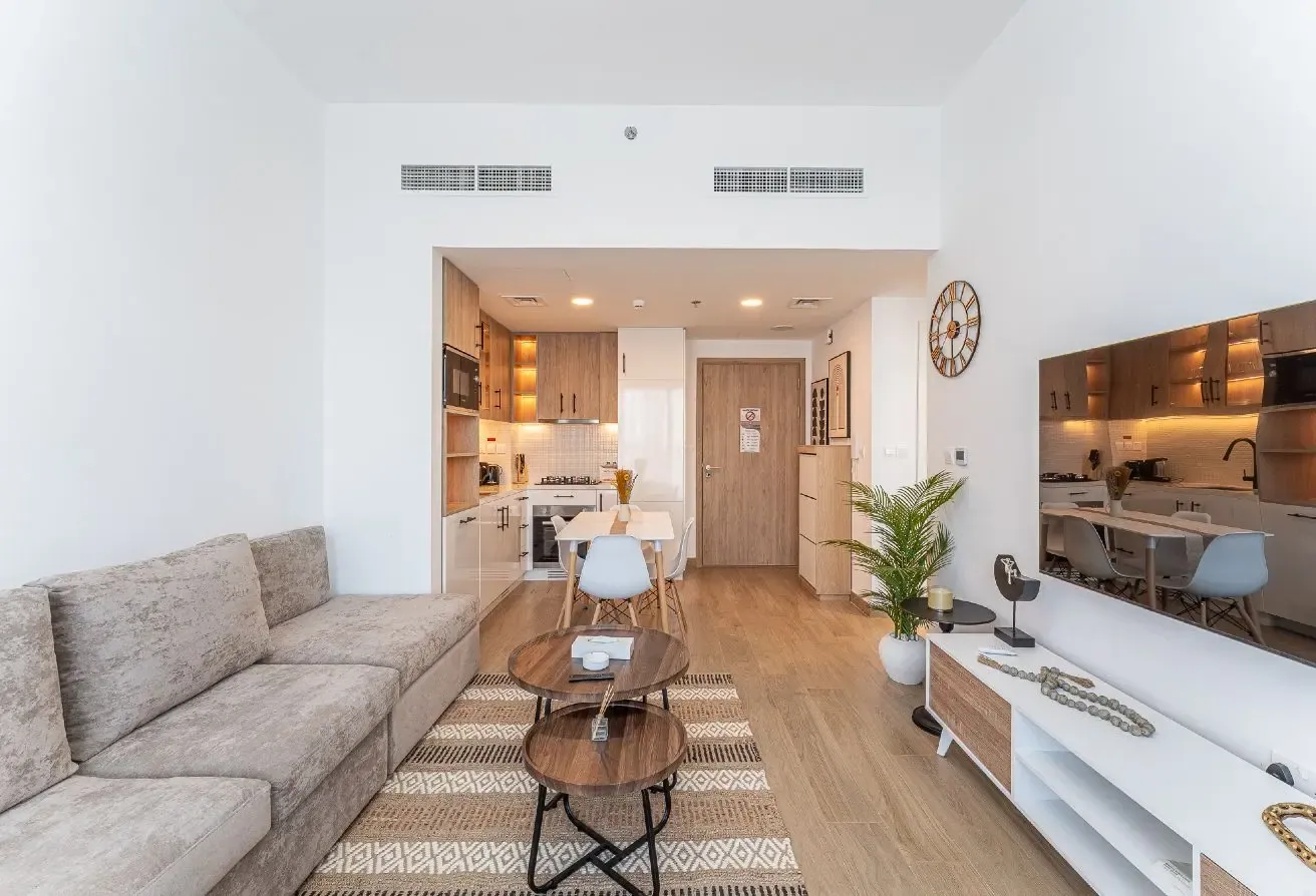 Summer Rate | Bills Included | Renew Monthly
