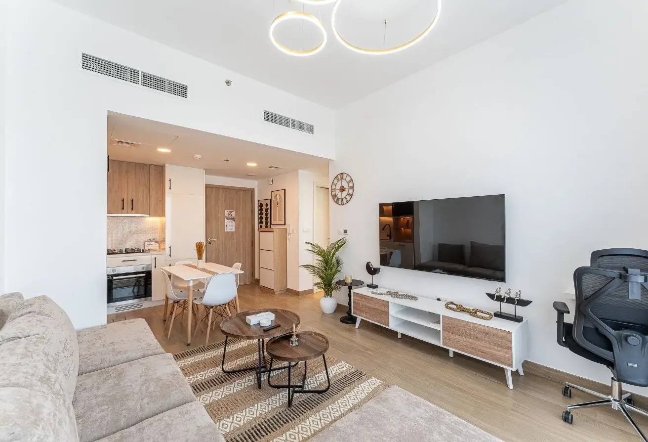 Summer Rate | Bills Included | Renew Monthly