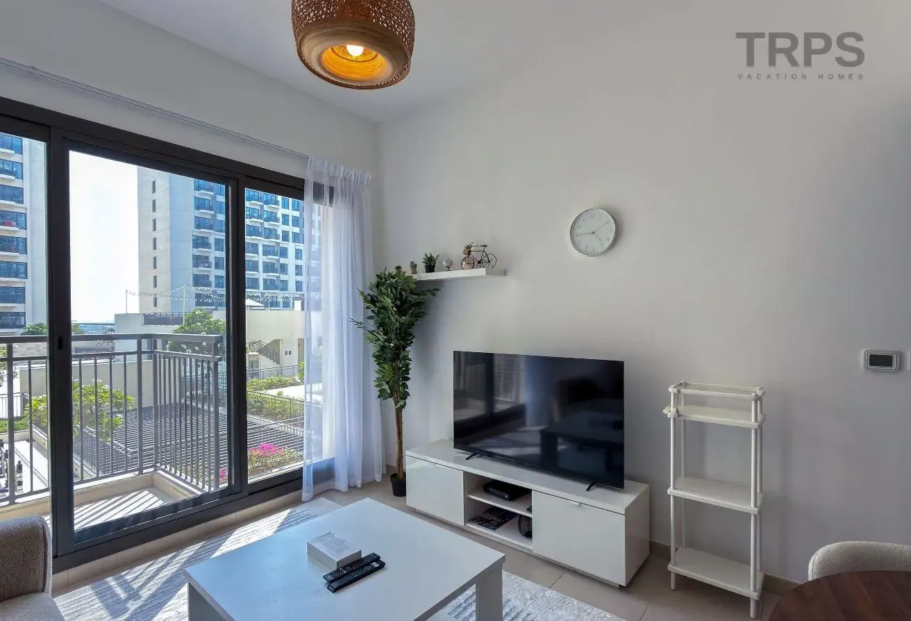 Modern Aprt. | Great Amenities | Fully Furnished