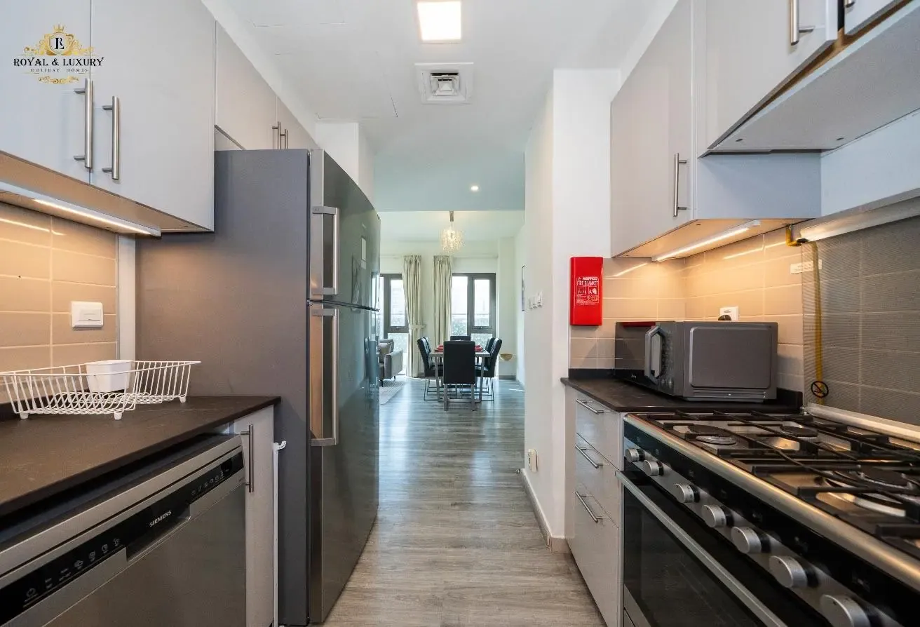 Spacious 3BR + Maids Room | All Bills Inclusive