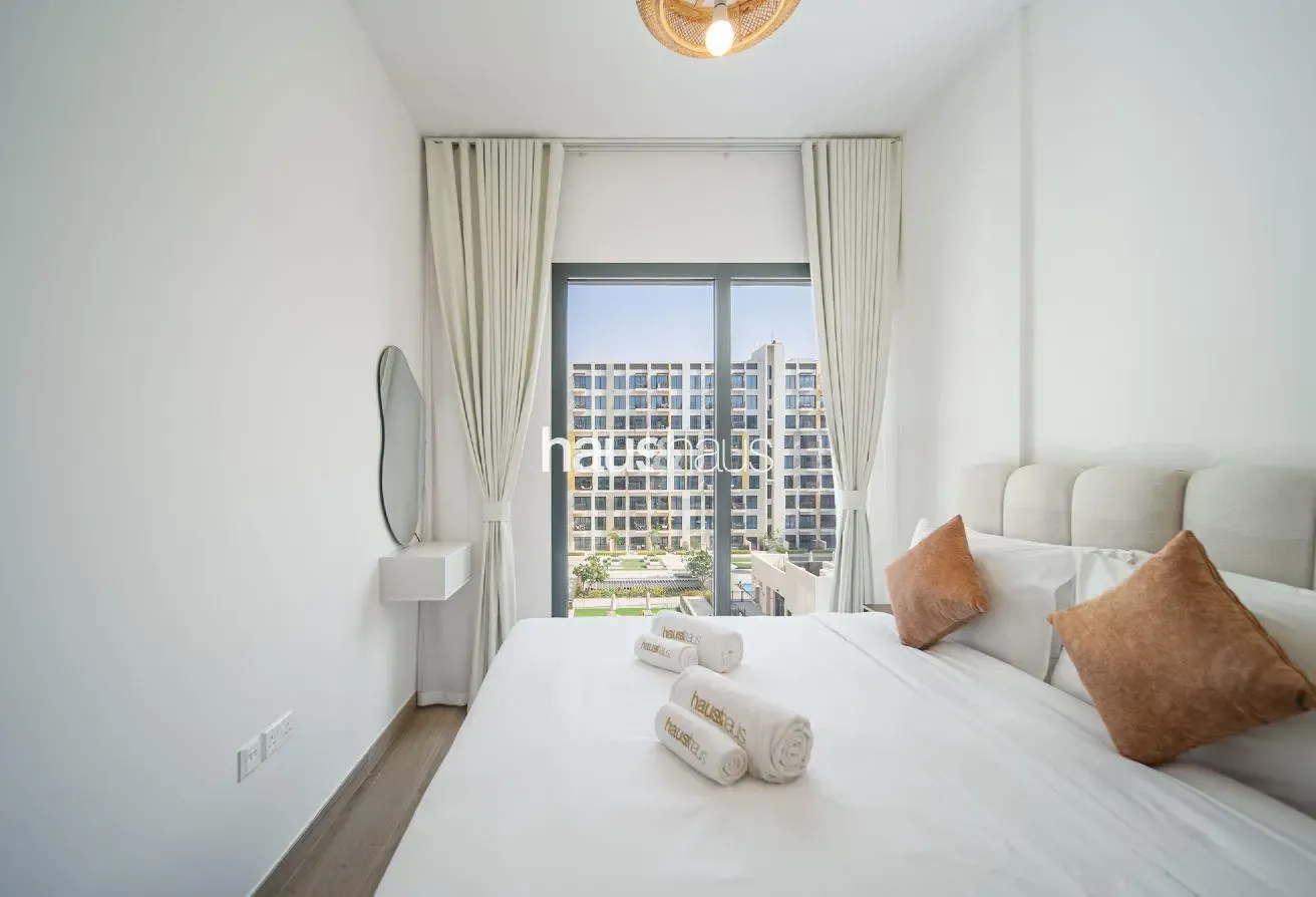 Modern and Bright | Great Facilities | Near Park