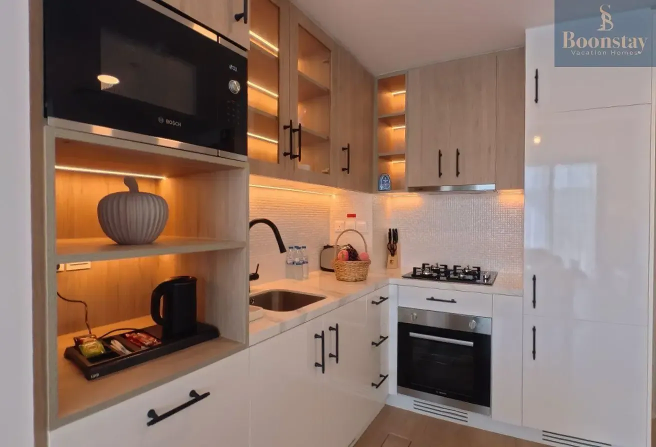 Fully Furnished/Bills Included/Stylish Apartment