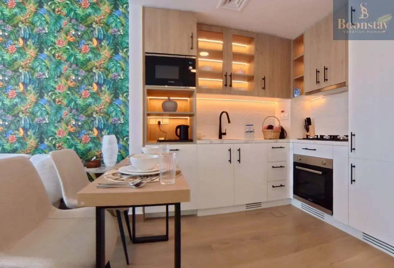 Fully Furnished/Bills Included/Stylish Apartment