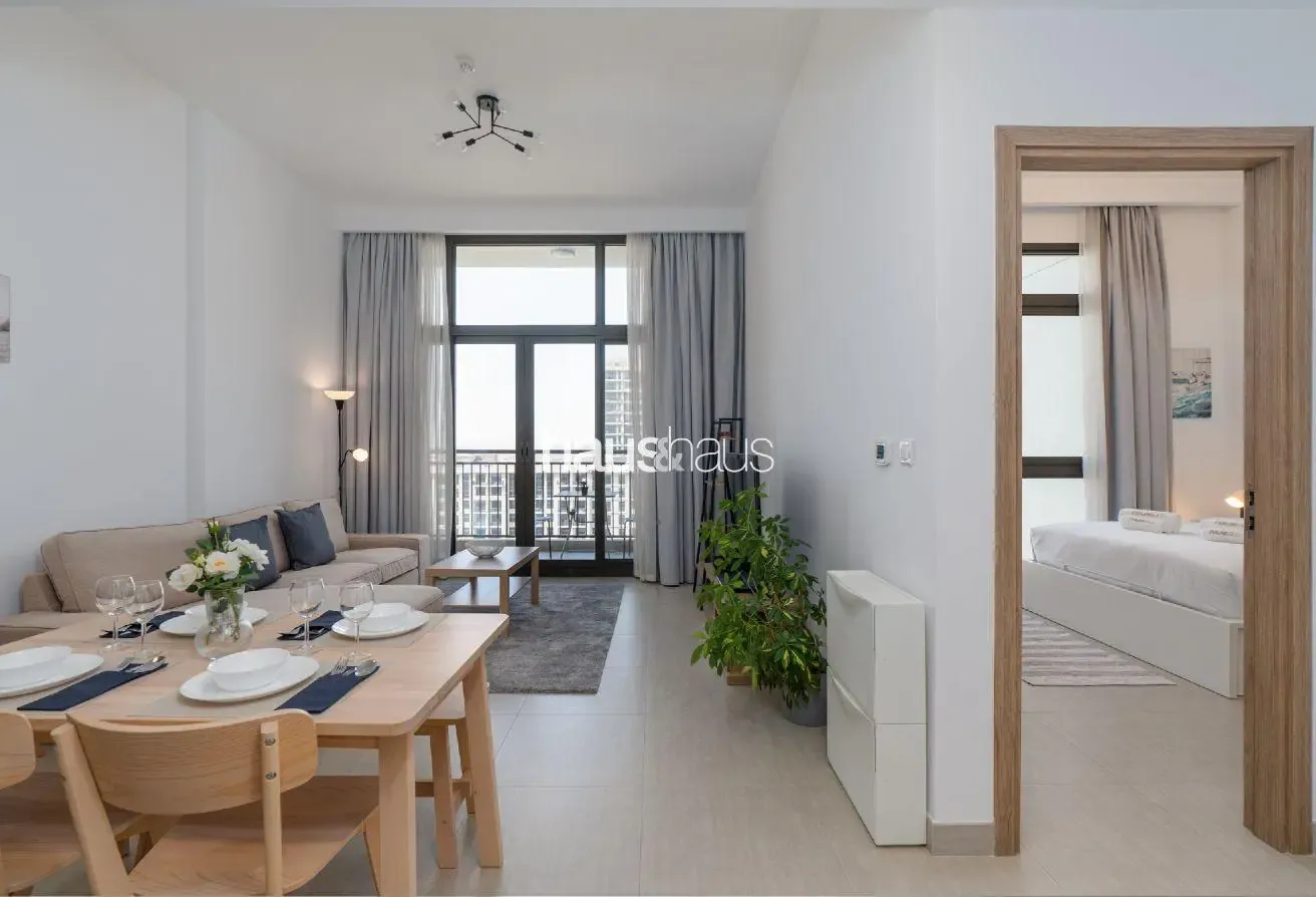 Charming Park View | Cosy | Great Neighbourhood