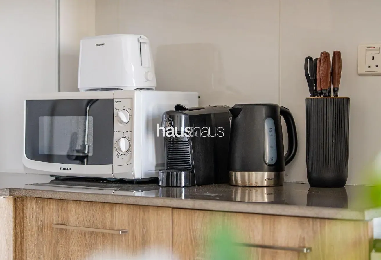 Charming Park View | Cosy | Great Neighbourhood