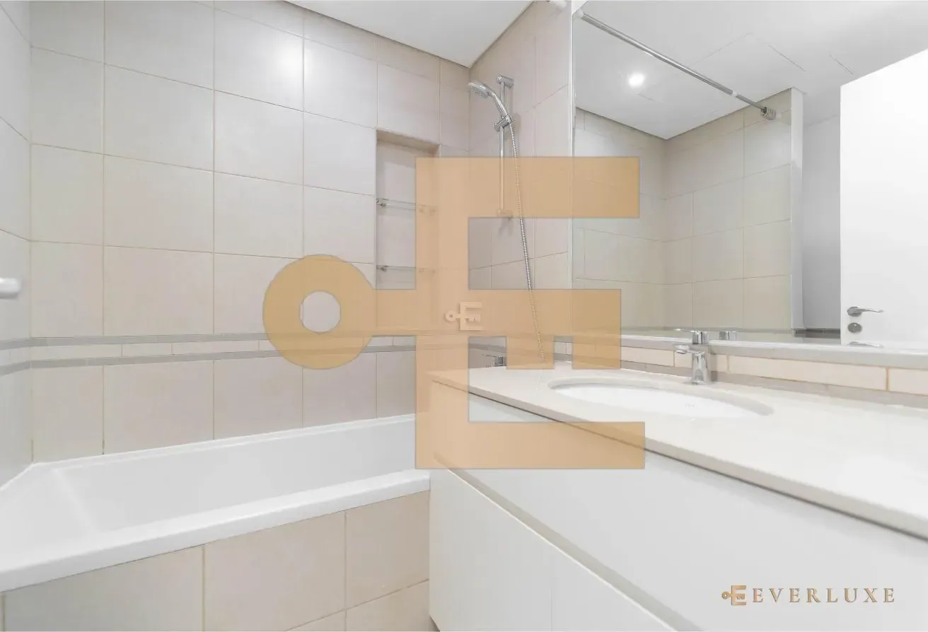 Chic Studio with Great Amenities