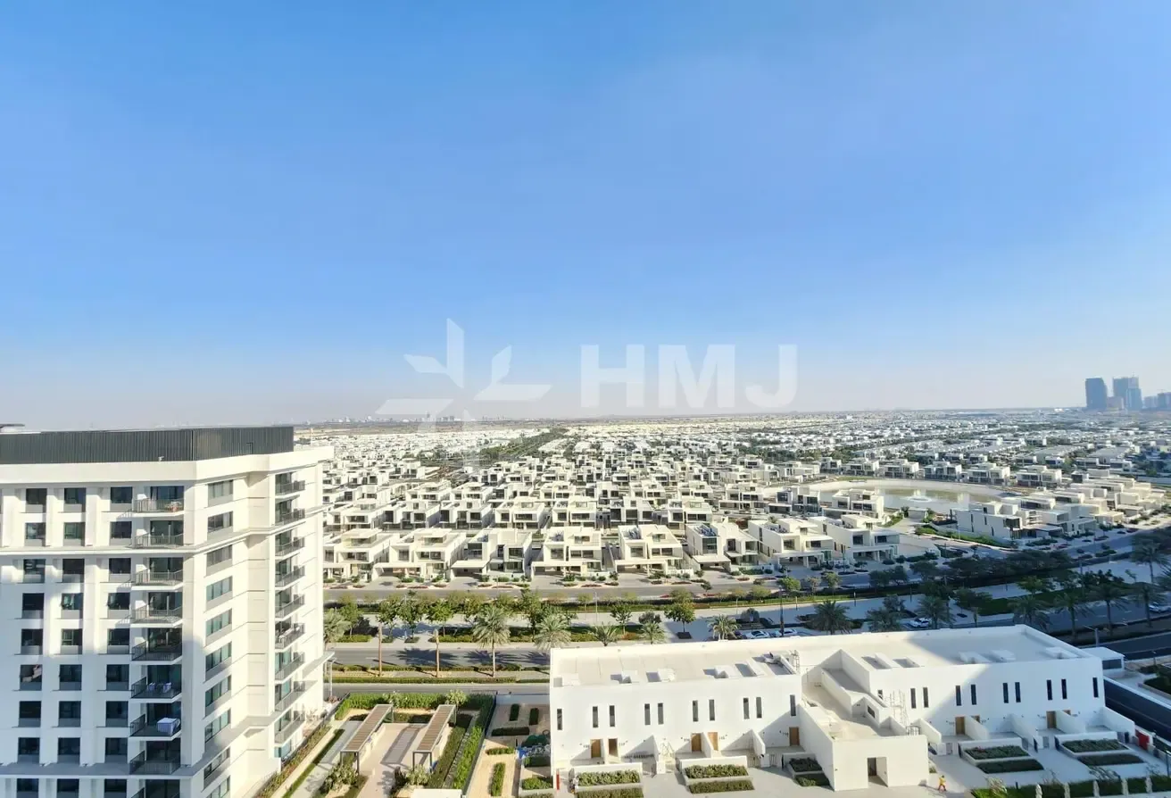 Spacious 2BR | Villa View | Corner Unit | Vacant