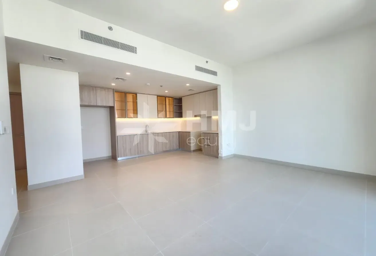 Spacious 2BR | Villa View | Corner Unit | Vacant