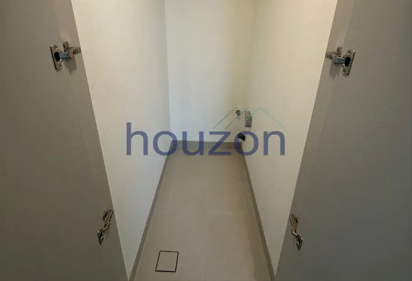 Spacious + Brand New 1BR | Pool View | Balcony