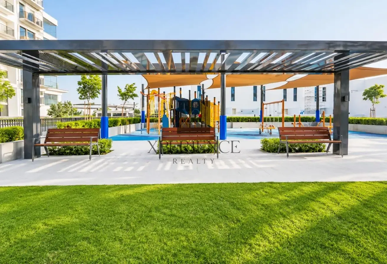 PARK VIEW | LUXURIOUS LIVING | READY TO MOVE IN