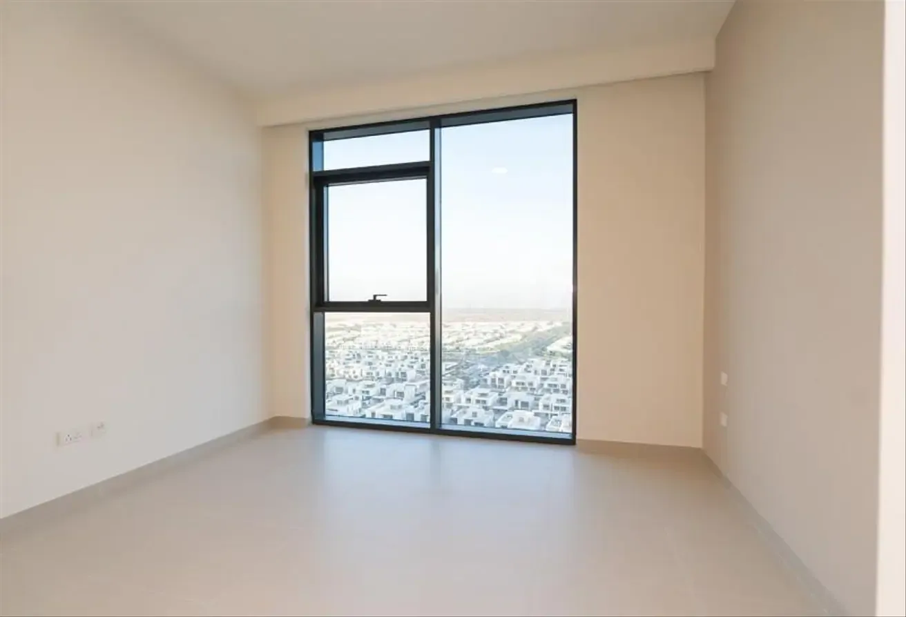 Park View 2BR / Vacant / High Floor