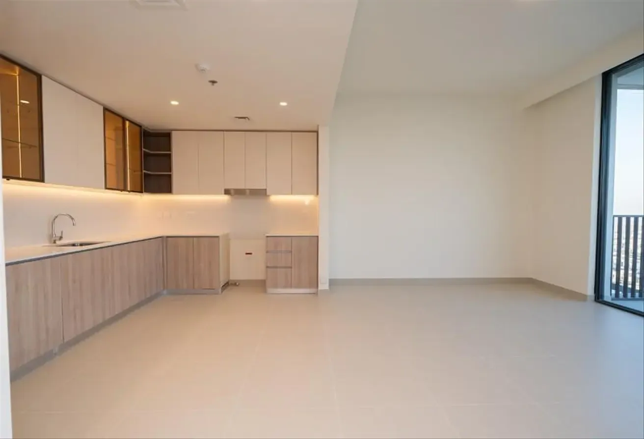 Park View 2BR / Vacant / High Floor