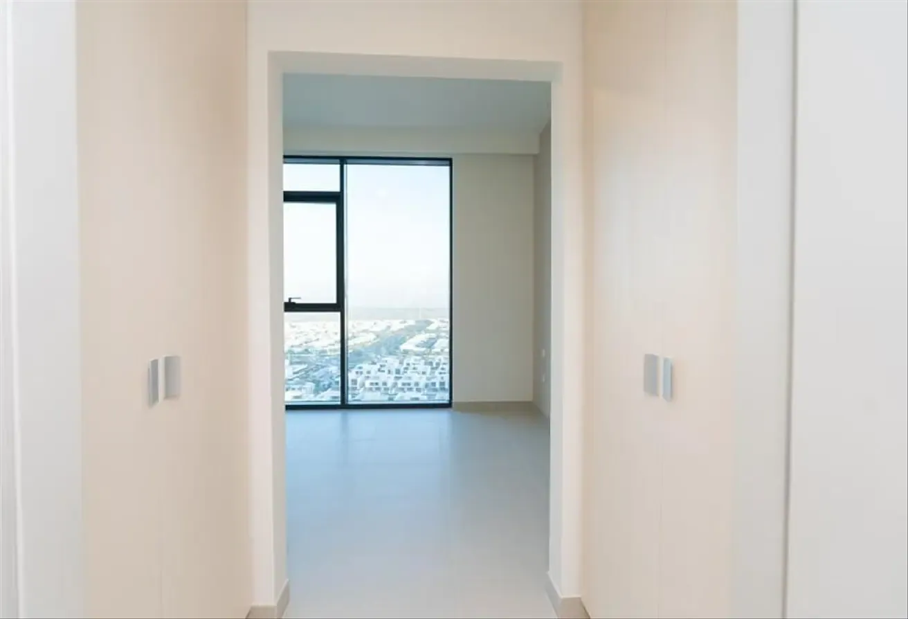 Park View 2BR / Vacant / High Floor