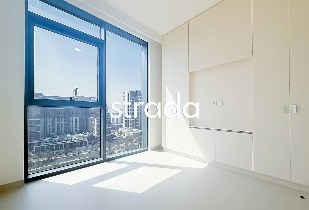 Full Park View | High Floor | Vacant