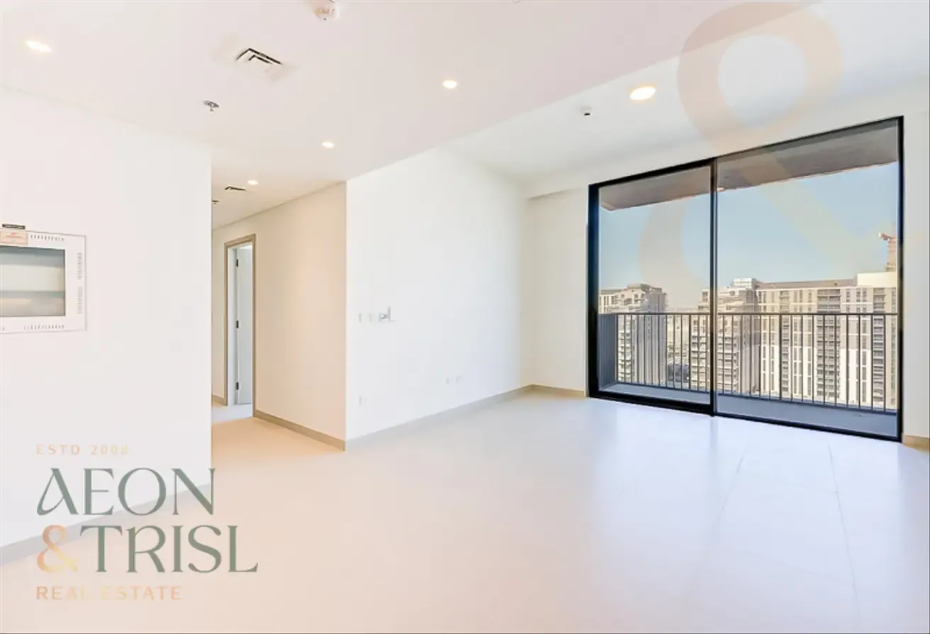 Free Stay | Lowest price | Full Park View