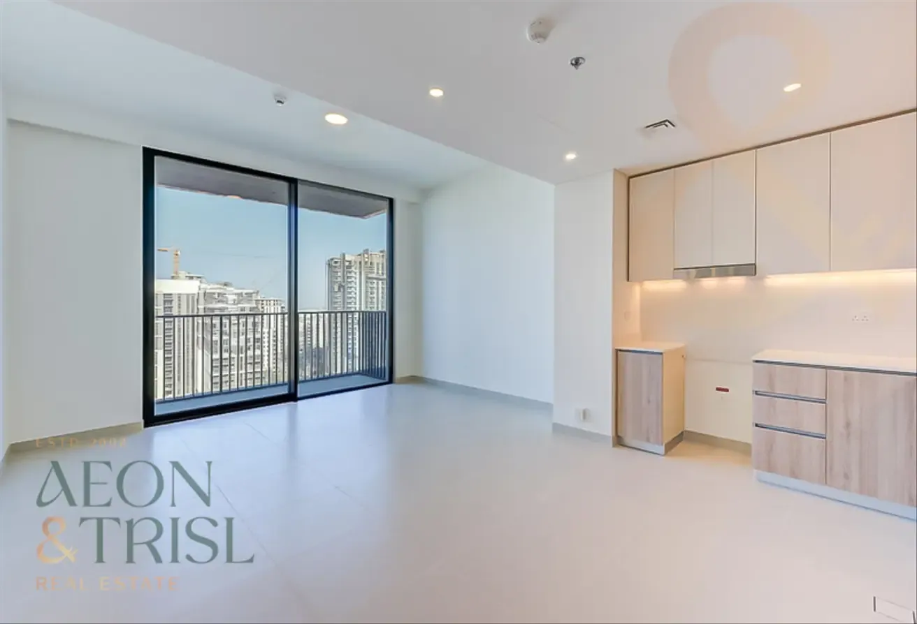 Free Stay | Lowest price | Full Park View
