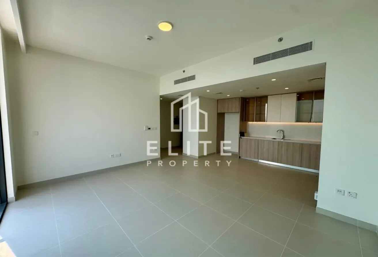 HIGH FLOOR, BRAND NEW, AMAZING AMENITIES, VIEW NOW