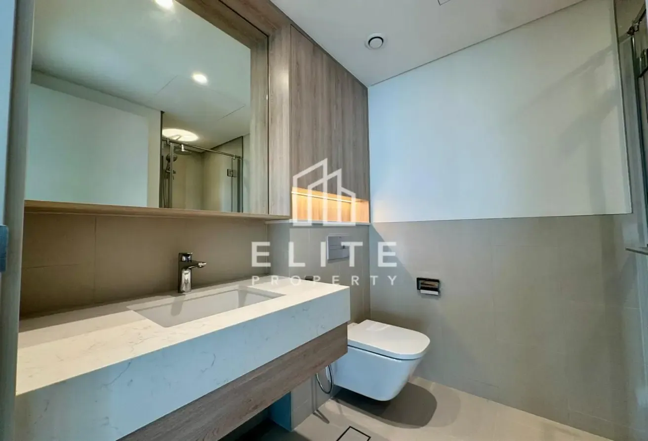 HIGH FLOOR, BRAND NEW, AMAZING AMENITIES, VIEW NOW