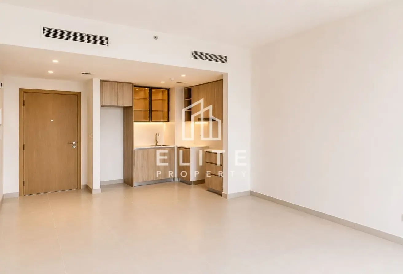 HIGH FLOOR | FABULOUS VIEW | BRAND NEW