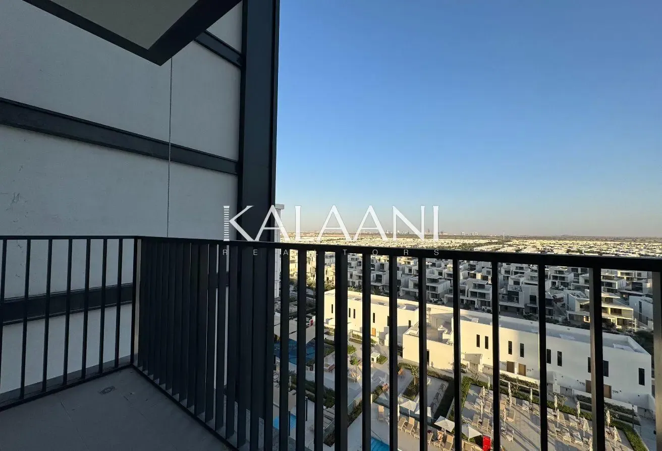 POOL VIEW | FLOOR TO CEILING WINDOWS | BRAND NEW