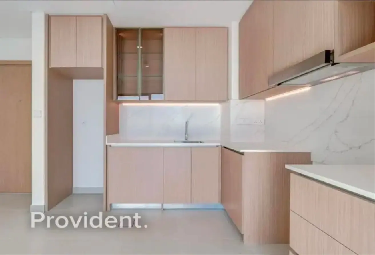 Bright 2BR | Amazing View | High Floor