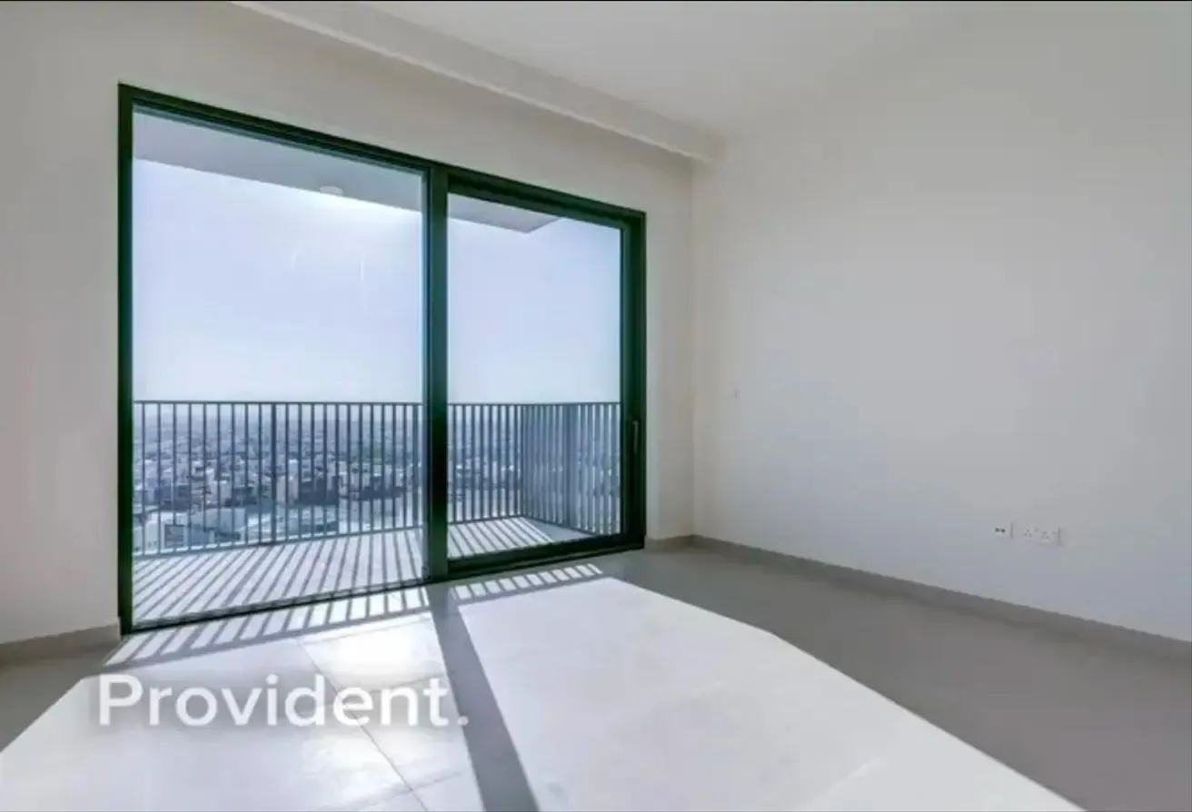 Bright 2BR | Amazing View | High Floor