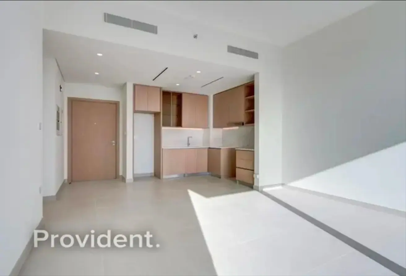 Bright 2BR | Amazing View | High Floor