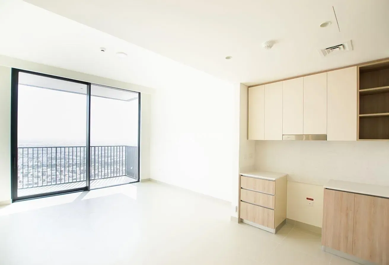 Golf View | Brand New 1BR | Multiple Cheques