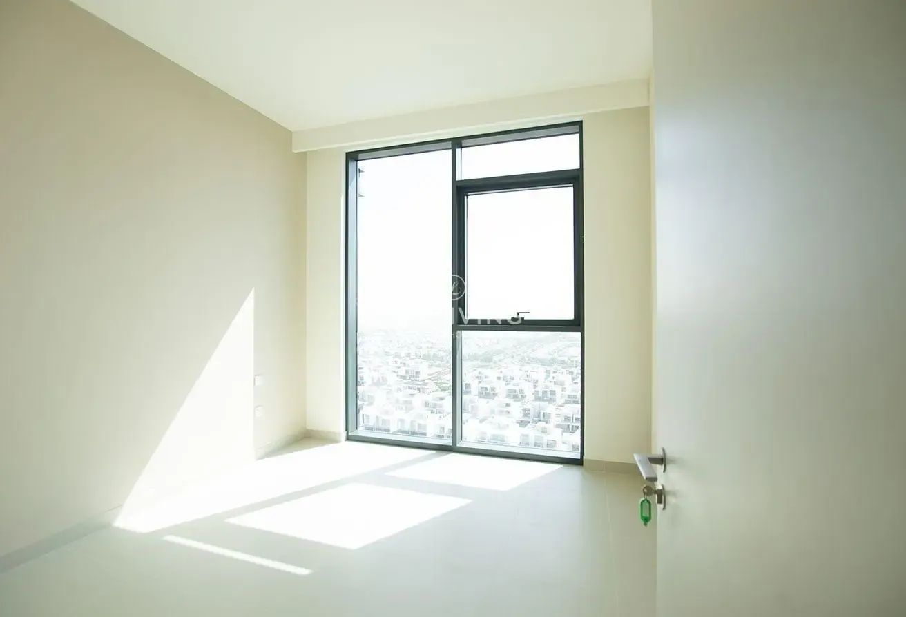 Golf View | Brand New 1BR | Multiple Cheques