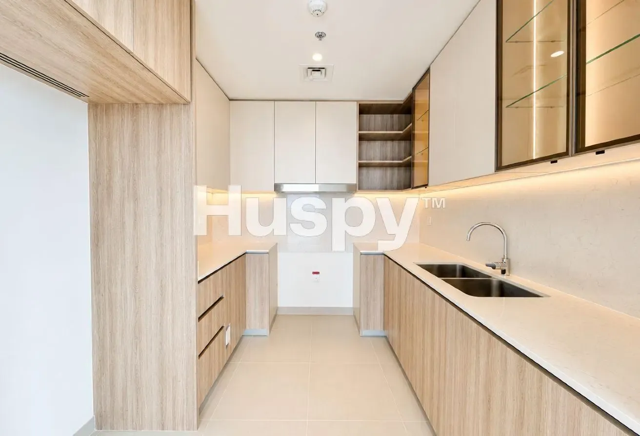 High Floor | Park View | Vacant
