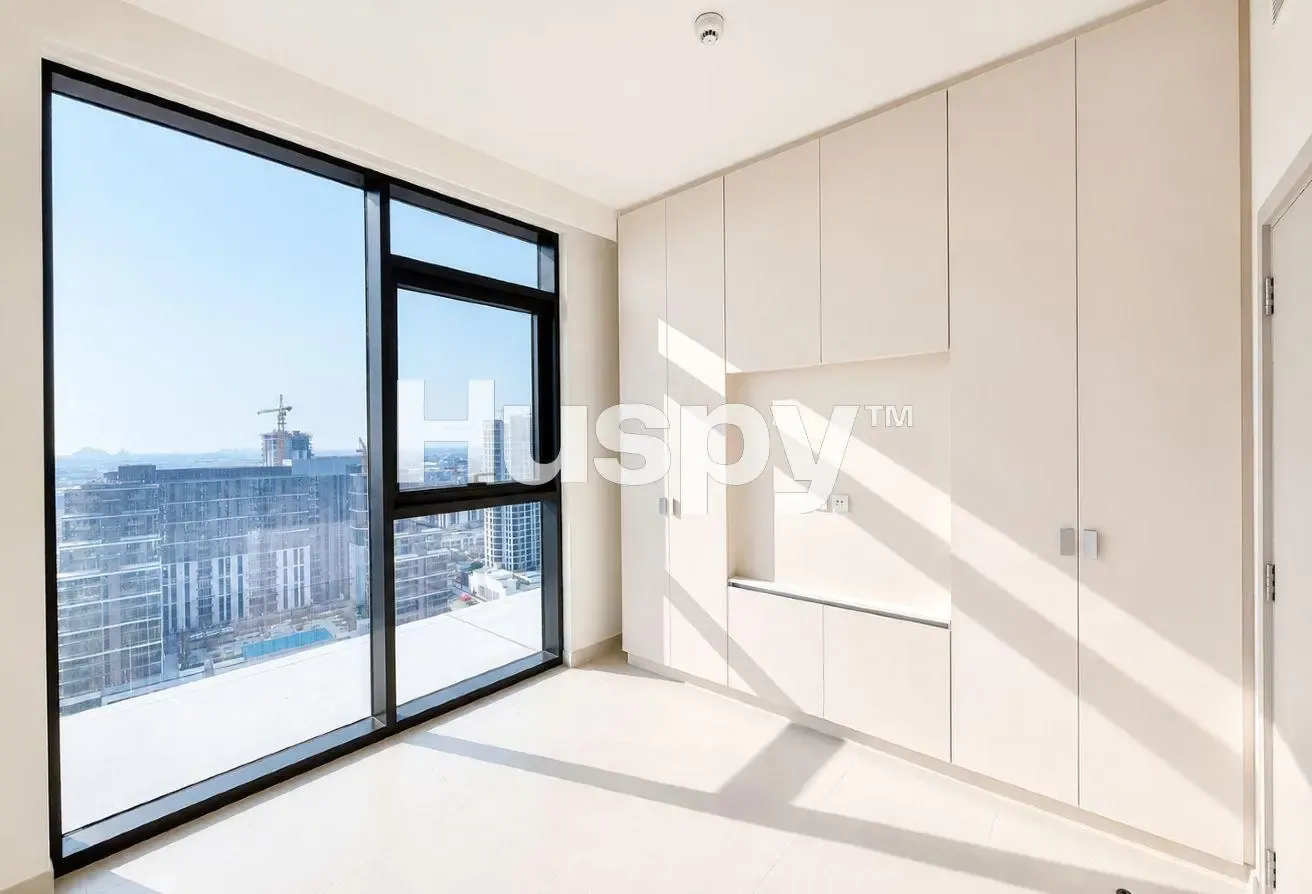 High Floor | Park View | Vacant