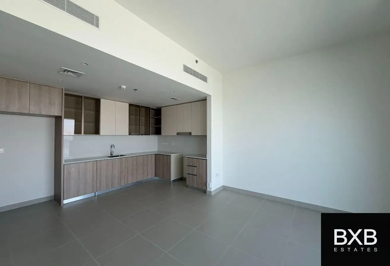 High Floor I Brand New I 13 Month Contract