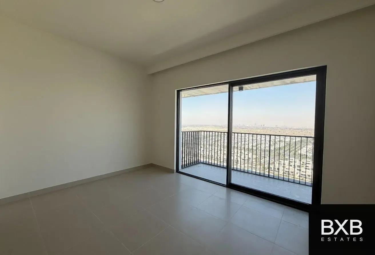 High Floor I Brand New I 13 Month Contract