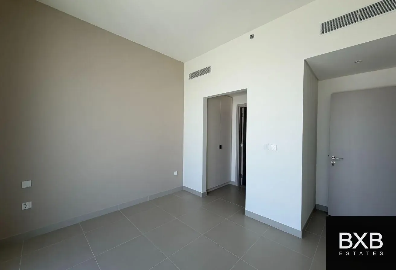 High Floor I Brand New I 13 Month Contract