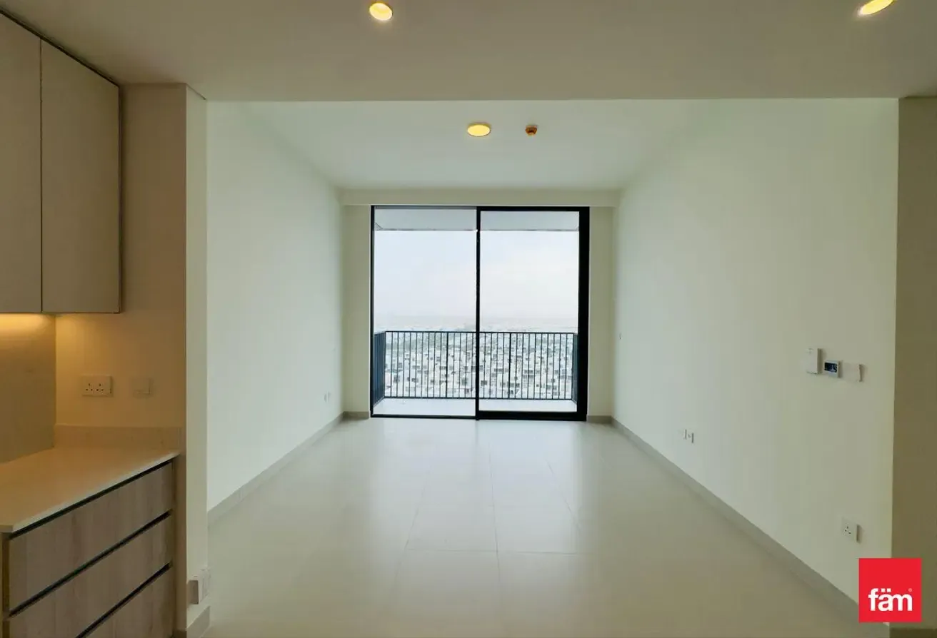 Brand New | Lagoon view | Ready To Move