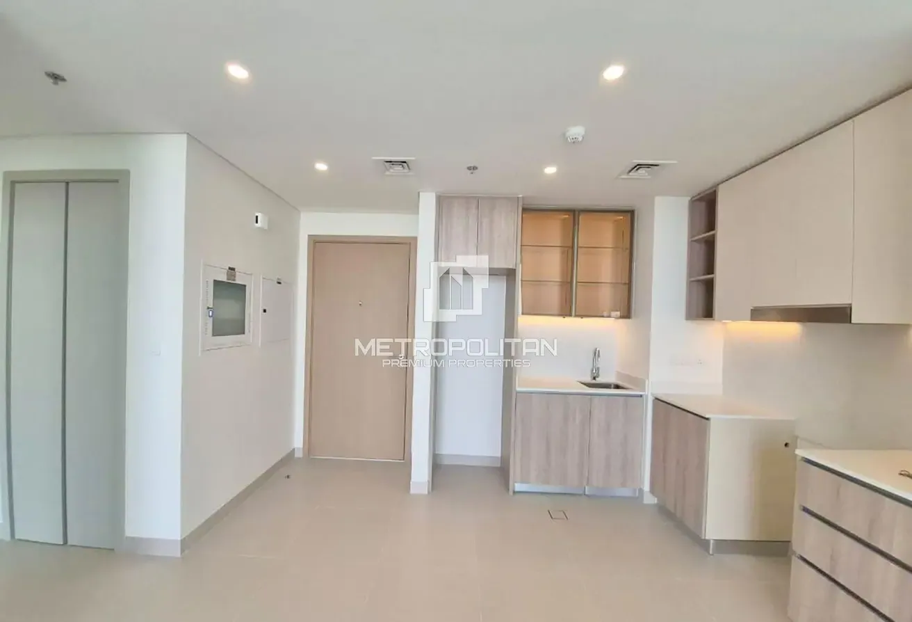 Brand New | High Floor | Multiple Cheques | Vacant