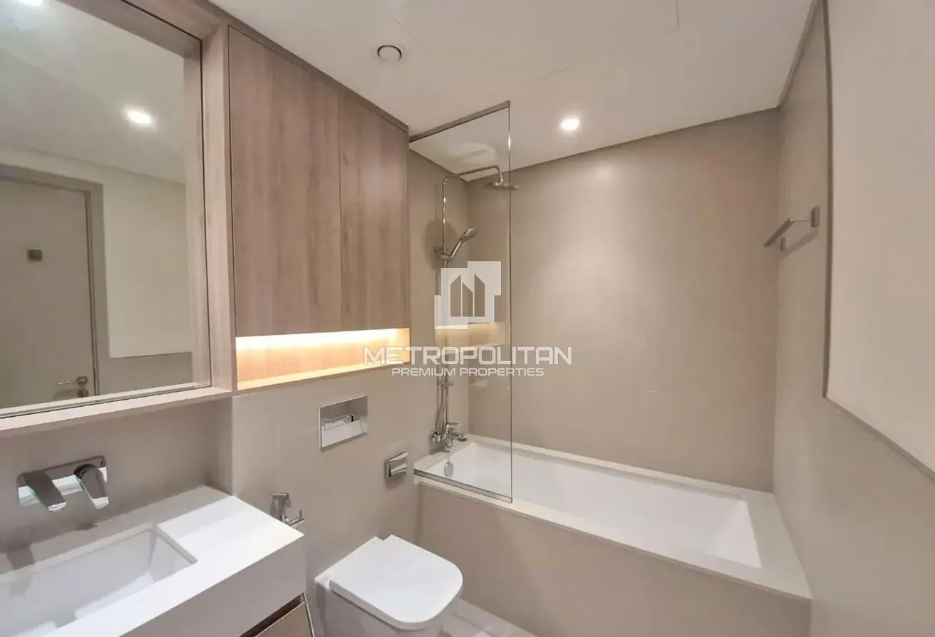 Brand New | High Floor | Multiple Cheques | Vacant