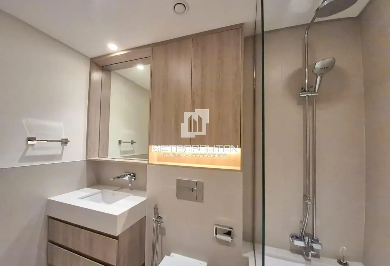 Brand New | High Floor | Multiple Cheques | Vacant